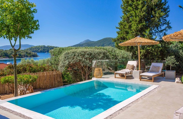 Villa Green Islets - Three Bedroom Villa, Sleeps 6