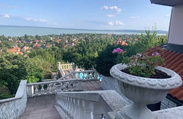 Villa in a picturesque setting with a panoramic view of the lake Balaton