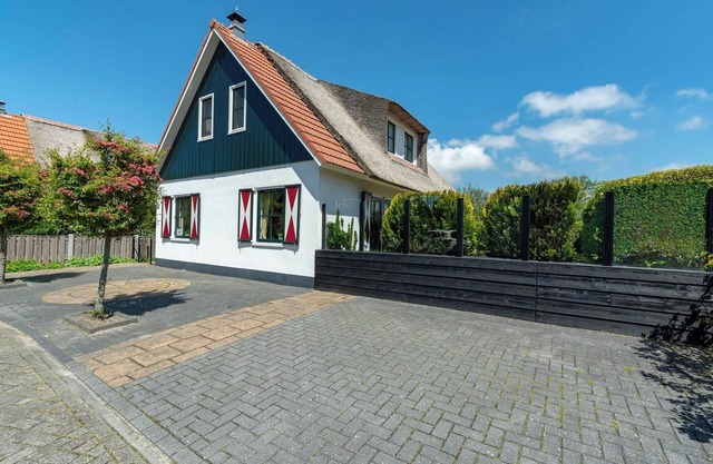 Villa in Callantsoog near Beach and Sea