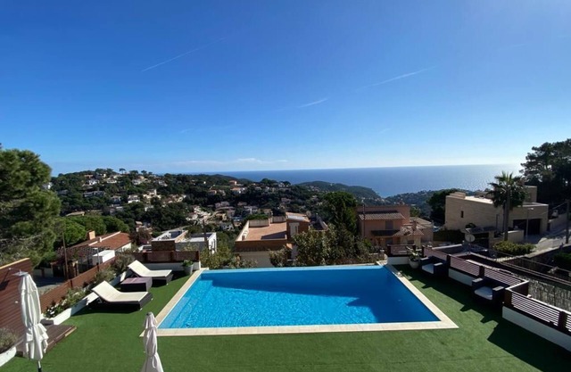 Villa Irene- Sea view