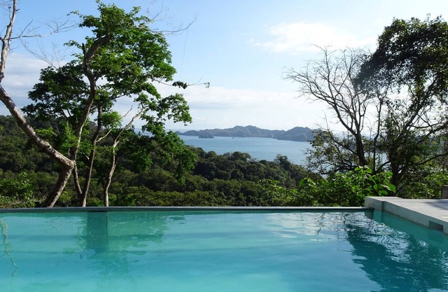Villa Isla Tortuga Ocean View, 10 minutes from Curu National Park