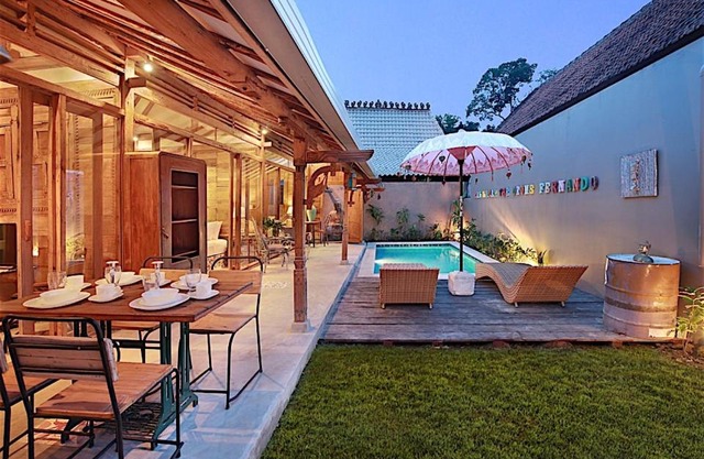 Villa Joglo Batu Belig
