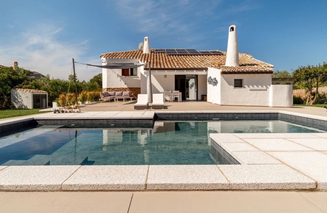 VILLA JUA - Charm and Relaxation in the heart of Torre delle Stelle