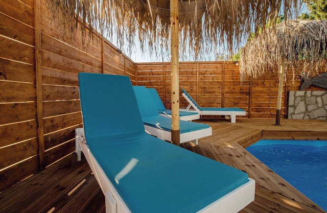 Villa Kalimoukos with Sea View, Wi-Fi and Air Conditioning