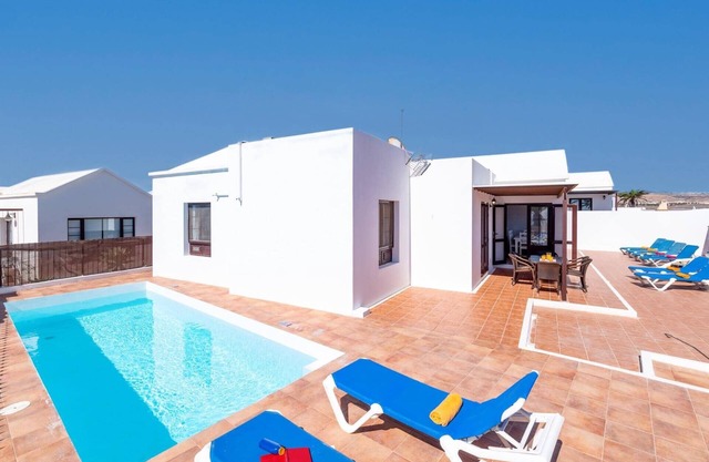 Villa Kanak by Villa Plus