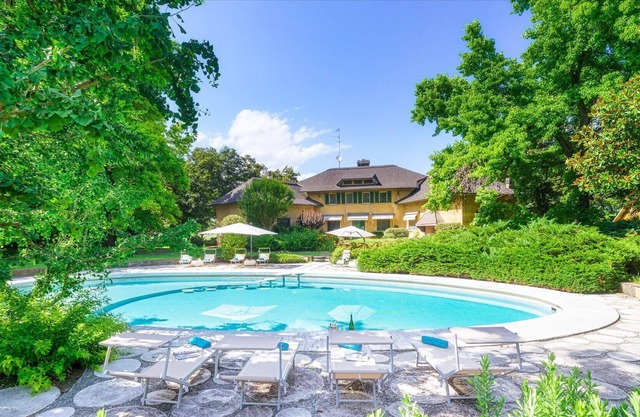 Villa La Pioppa 10, Emma Villas