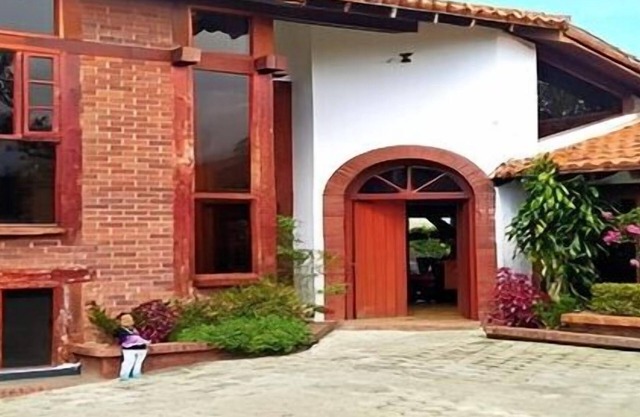 Villa Lago Calima, a 5 min del Pueblo y Lago