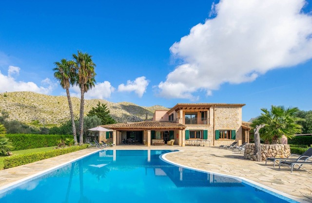 Villa Les Oliveres Antonia By SunVillas Mallorca