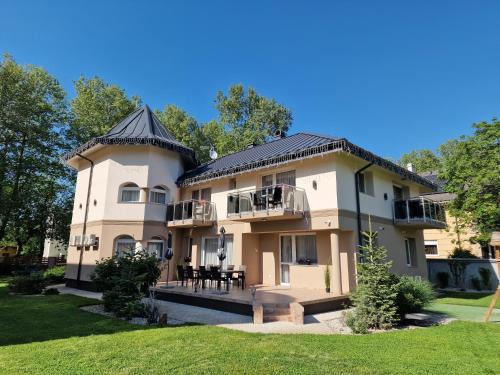 Villa Letícia Siófok