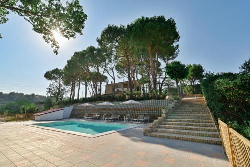 Villa Lucilla - B&B Rooms and Pool