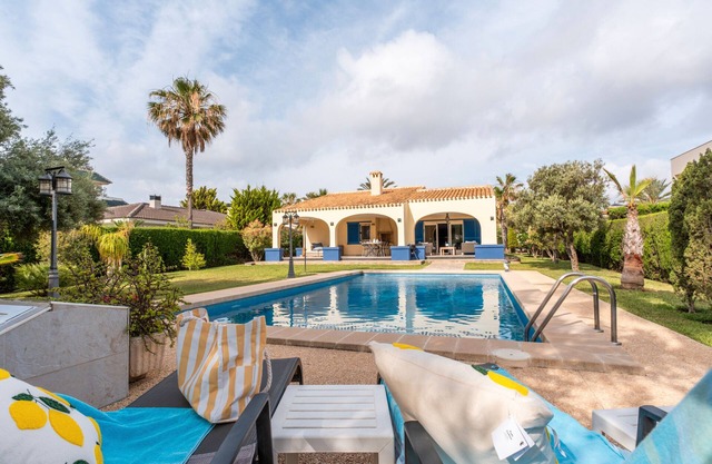 Villa 'Luxury Next Beach Cabo Roig' with Private Pool, Wi-Fi and Air Conditioning