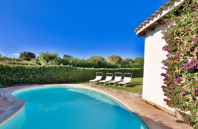 VILLA MADDALENA by KlabHouse-3BR w/Pool garden and Seaview