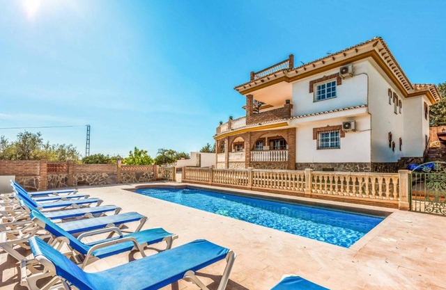 Villa Maria Isabel