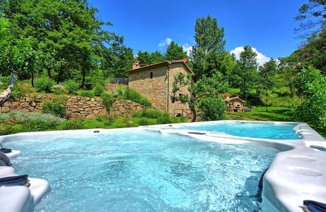 Villa Mulino - Completely renovated old mill in Tuscany