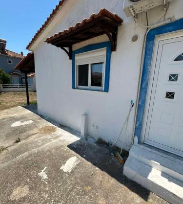 Villa myrodato near beach