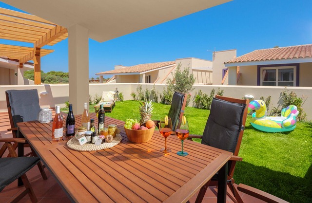 Villa Natalka with garden in Valledoria