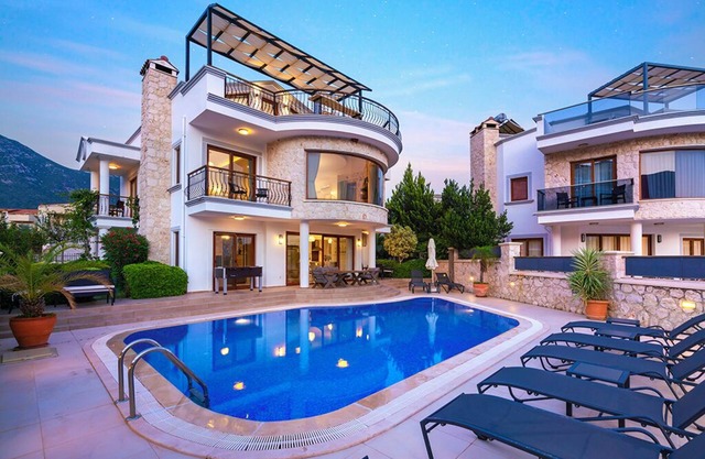 Villa Neria, Enjoying a fantastic location and stunning sea views.