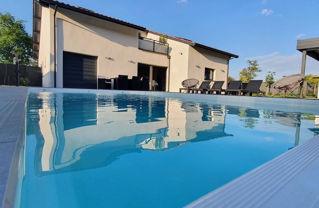 Villa Océane (15p.) with heated pool, 2min from the beach