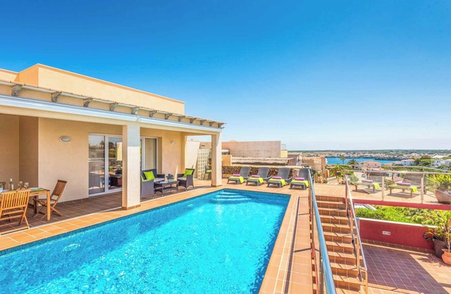 Villa Oratge - Four Bedroom Villa, Sleeps 6
