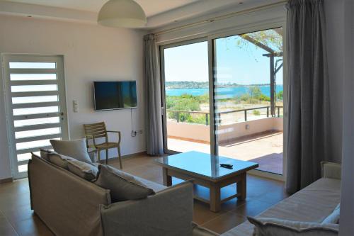 Villa-Palaiochora