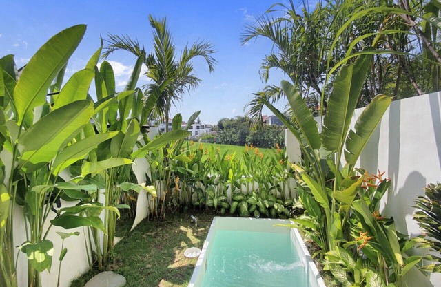 Villa Parda - Private Pool Loft Canggu