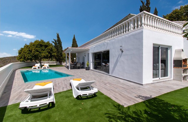 Villa Piconera. Amazing 4 Bedroom Villa. Private Pool. Sea Views. Adeje