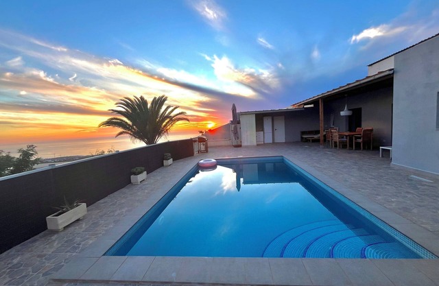 Villa Piedra Pura
