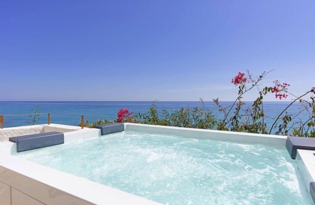 Villa Poniente, Villajoyosa