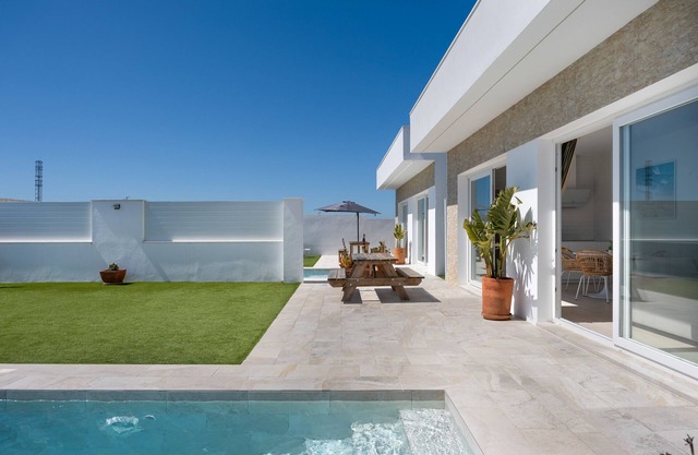 Villa 'Rocío' with private pool, Wi-Fi and air conditioning