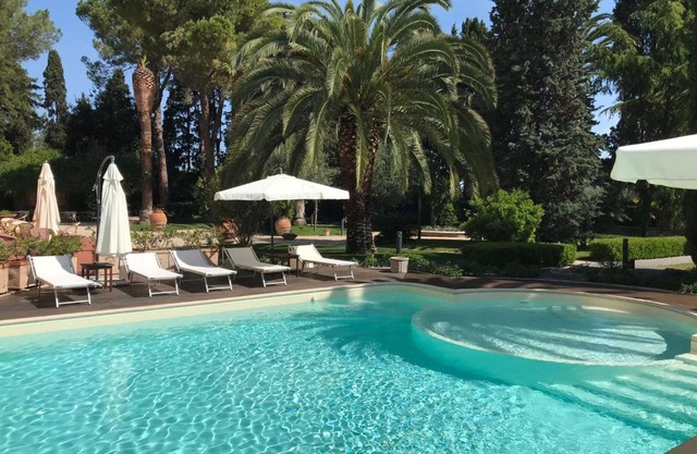 Villa Rosella Resort