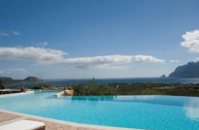 Villa Salamandra, Sardinia, with private pool