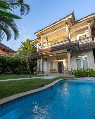 Villa Selamat, Seminyak, Batu Belig, 10 min from beach