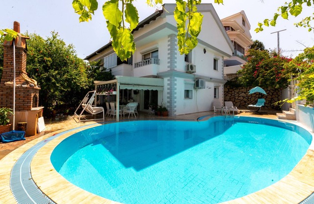 Villa Senol Armutalan Daily Weekly Rentals