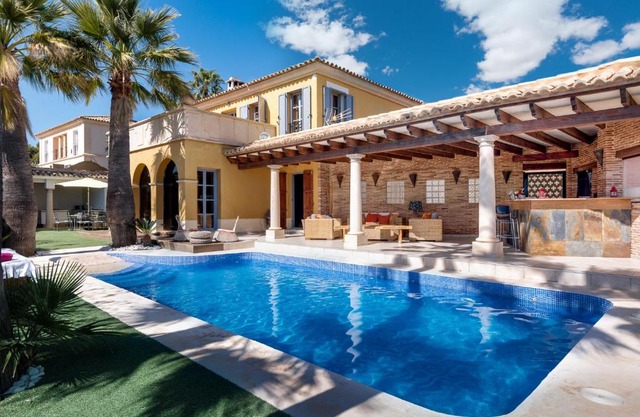 Villa Sol y Mar