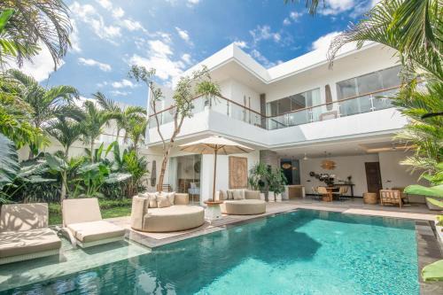 Villa Solea 2 4br Villa 400 To Finns Canggu