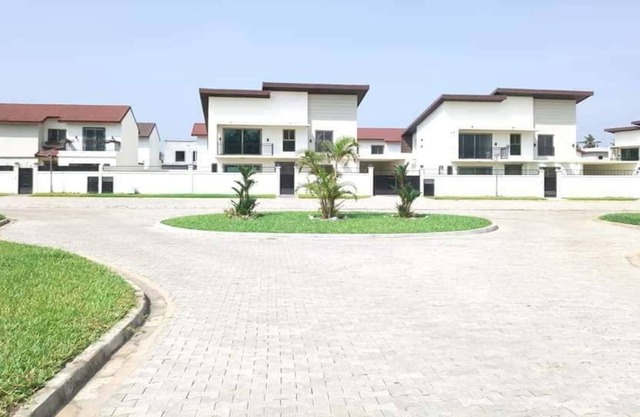 Villa Standing Bassam