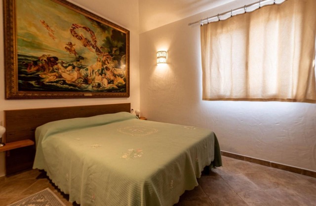 Villa Su Pirastu with swimming pool