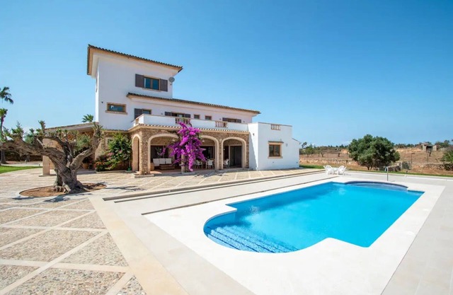 Villa 'Turquesa' with Sea View, Wi-Fi and Air Conditioning
