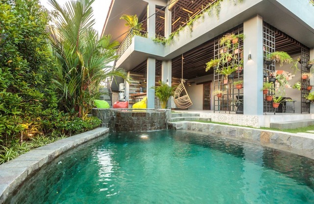 Villa Uma - Seven Bedroom Villa, Sleeps 13
