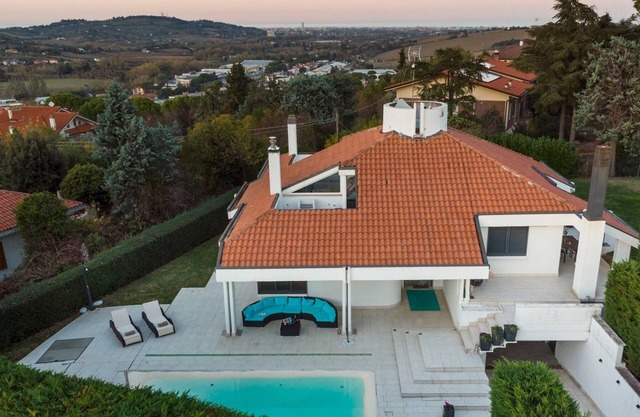 Villa Vae Victis 6, Emma Villas