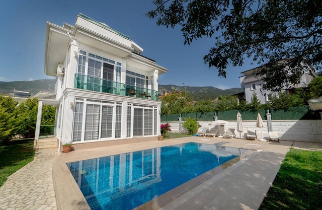 Villa w Private Pool, Garden 10 min to Oludeniz