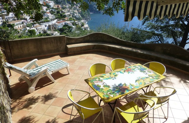 Villa with a spectacular view, in a peaceful location, very romantic,