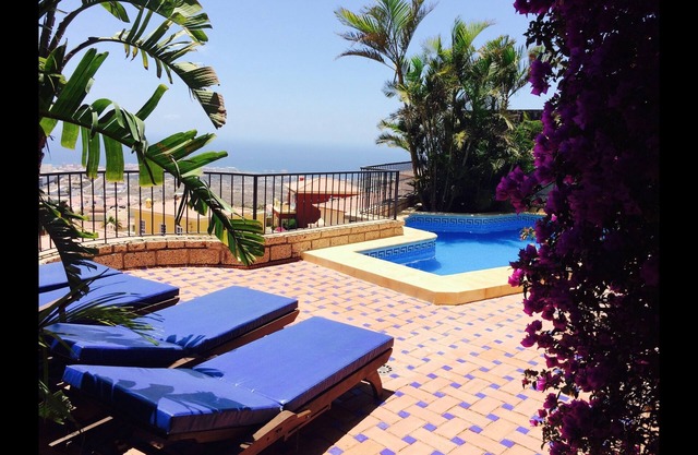 Villa with Heated Private Pool, Air Conditioning and Stunning Sea Views