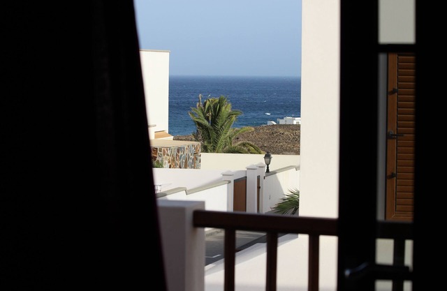 Villa with Private Pool. Special rates for long-term stays.