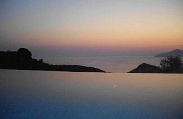 Villa with Private Pool and Beautiful Aegean Sea Views