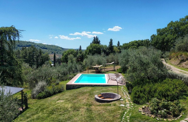 Villa with private swimming pool on the Florentine hills 25 Km from Florence