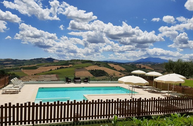 Villa with stunning views and private pool