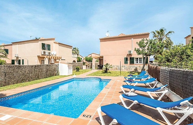 villa within walking distance to amenities