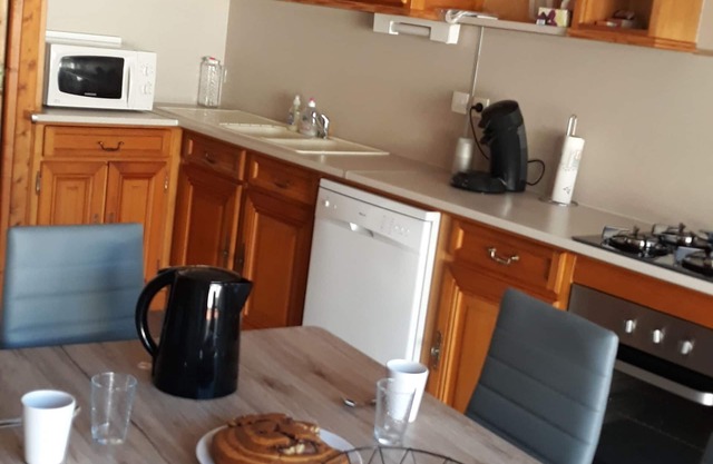 Village house in the heart of the Beaujolais Vert, close to hiking trails