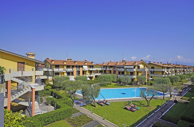 Villaggio dei fiori - Viola